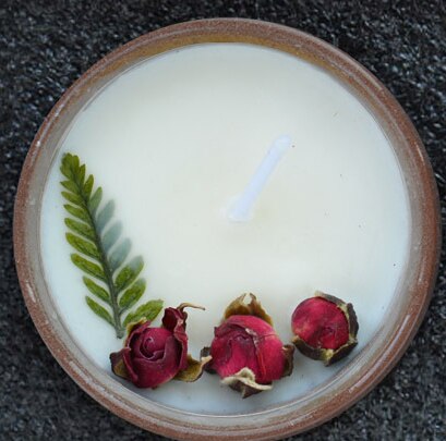 Duftende Sojawachs Kerze mit handverlesenen Blüten - shinyly.shop